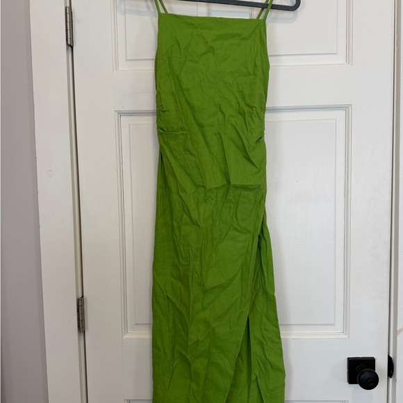 urban rivivo Dresses & Skirts - Urban Revivo Lime Green Drawstring Dress